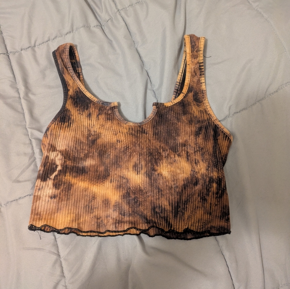 SHEIN Brown and Black Ribbed Crop Top